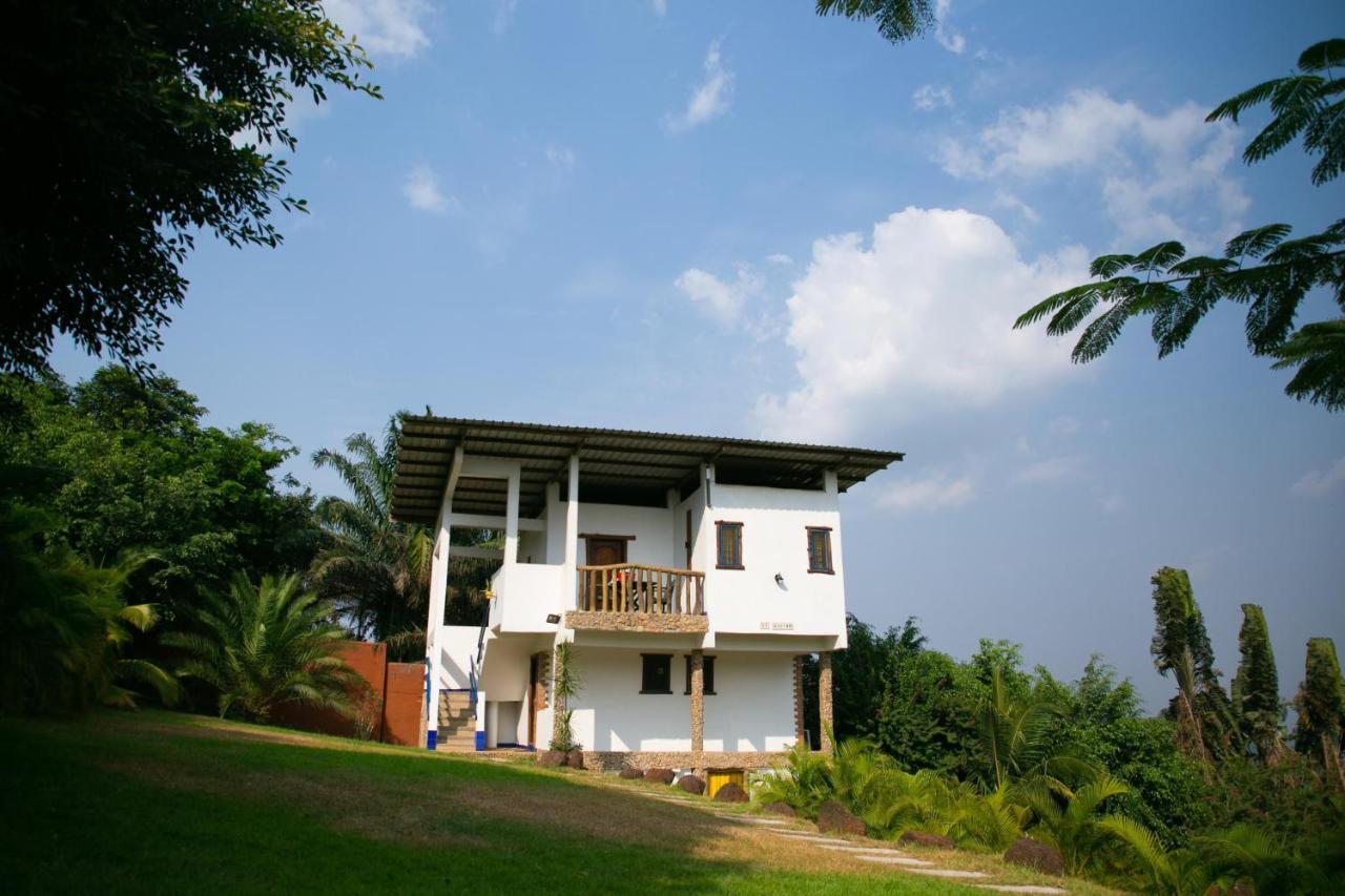 Hillburi Aburi Exterior photo