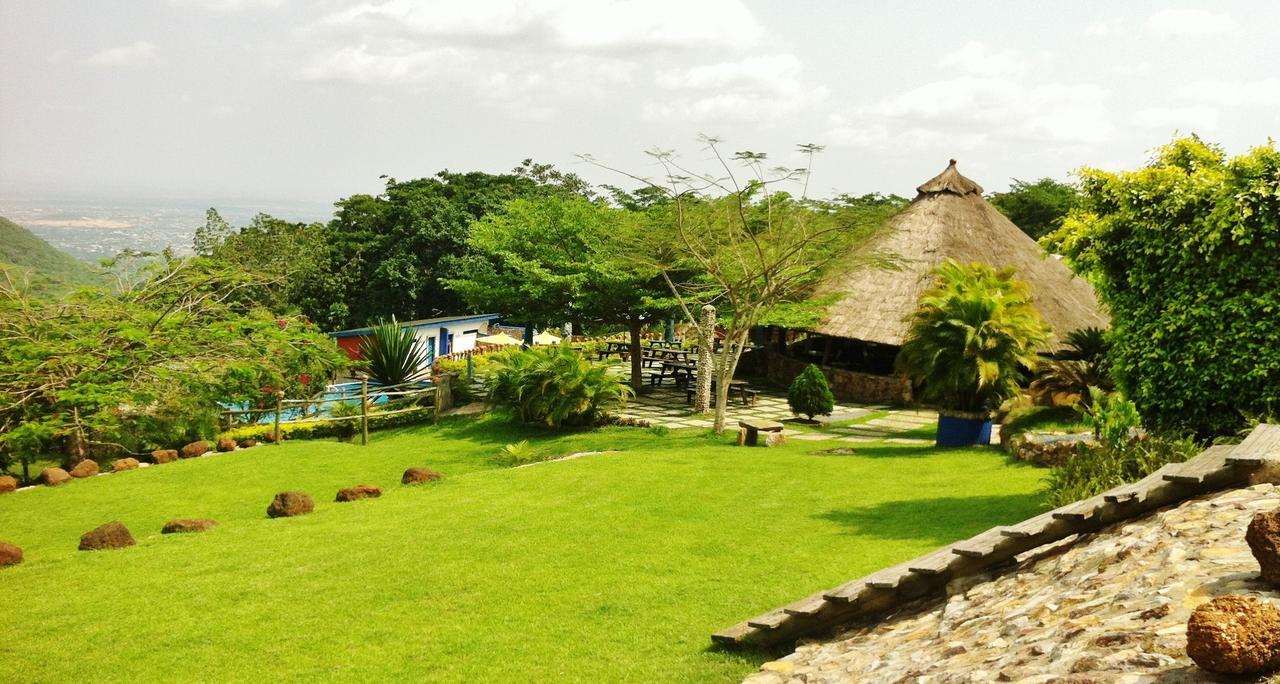 Hillburi Aburi Exterior photo
